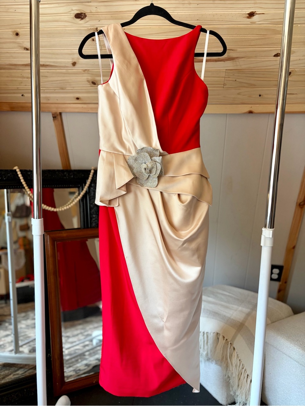 Striking Two Tone Red Champagne Elegant Satin Draped Evening Dress Sparkle Detai